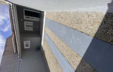 Imagem: A casa possui 2 Dormitórios, 2 Suítes, 2 Banheiros, 3 Vagas