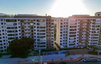 Imagem: O apartamento possui 2 Dormitórios, 1 Suíte, 2 Banheiros