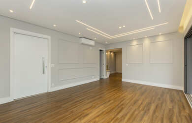 Imagem: O apartamento possui 4 Dormitórios, 2 Suítes, 3 Banheiros