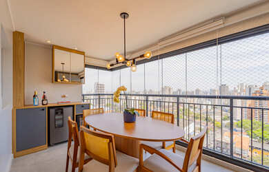 Imagem: O apartamento possui 3 Dormitórios, 1 Suíte, 2 Banheiros