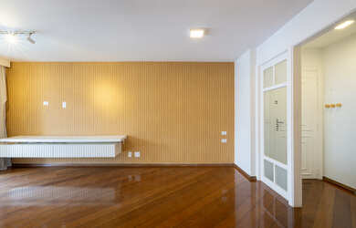 Imagem 8: Apartamento para venda em Alto de Pinheiros com 3 quartos, sendo 1 suíte...