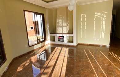 Imagem 14: Casa de esquina. Piscina, Churrasqueira, Guarda roupae515m² de Área