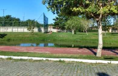 Imagem: O terreno possui 877m² de Área e está localizado em Vila