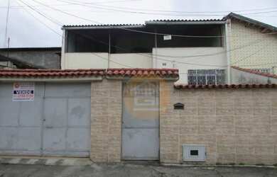 Imagem: A casa em condomínio possui 3 Dormitórios, 1 Banheiro, 1 Vaga