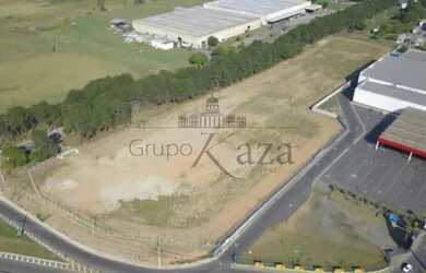 Imagem: O terreno possui 26165m² de Área e está localizado em Piedade