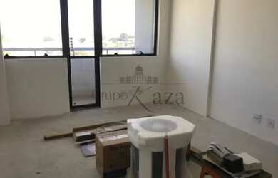 Imagem: O depósito possui 1 Vaga na garagem, 26m² de Área e está