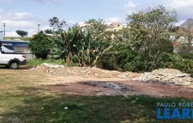 Imagem: O terreno à venda possui 3400m² de Área e está localizado