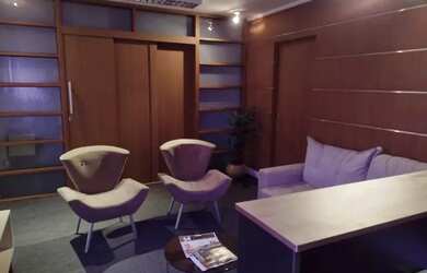 Imagem: O depósito possui 2 Vagas na garagem, 100m² de Área, Imóvel