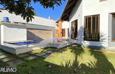 Imagem 3: Casa de esquina. Piscina, Churrasqueira, Guarda roupae515m² de Área