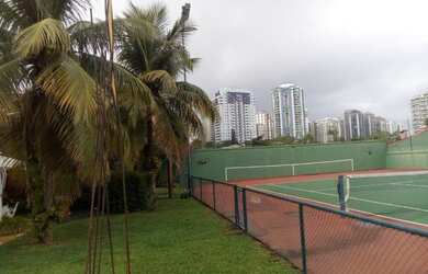 Imagem: O terreno está localizado em Barra da Tijuca, Rio de Janeiro