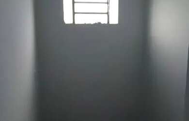 Imagem: A casa possui 2 Dormitórios, 1 Banheiro e está localizado