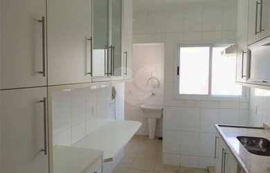 Imagem: O apartamento possui 3 Dormitórios, 2 Banheiros, 2 Vagas na