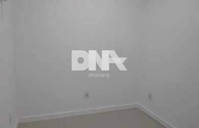 Imagem 4: Sala-À VENDA-Recreio dos Bandeirantes-Rio de Janeiro-RJ