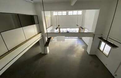 Imagem: O depósito possui 530m² de Área e está localizado em Funcionários