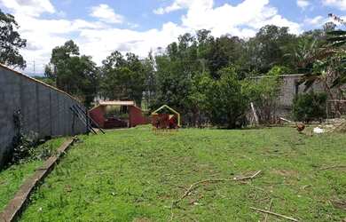 Imagem: O terreno possui 1.300m² de Área e está localizado em Granjas