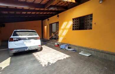 Imagem 1: Casa 03 quartos suíte 02 vagas a venda no Bairro Tirol Barreiro