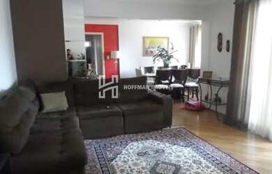 Imagem: O apartamento possui 3 Dormitórios, 1 Banheiro, 2 Vagas na