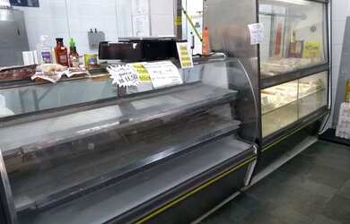 Imagem: O depósito possui 240m² de Área e está localizado em Fonseca