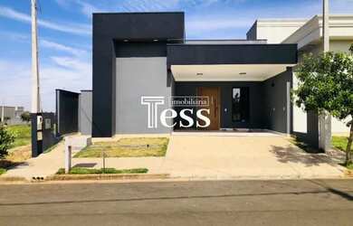 Imagem: A casa em condomínio possui 3 Dormitórios, 4 Banheiros, 4