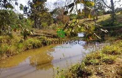 Imagem 10: Sítio em Nazário-GO. Varandae16m² de Área