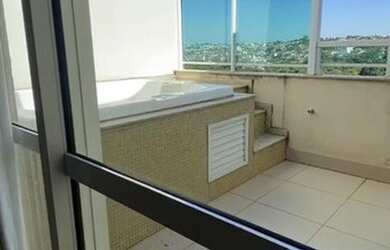 Imagem: O apartamento na cobertura possui 1 Dormitório, 2 Banheiros