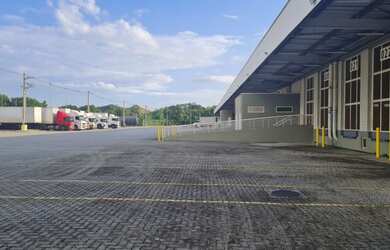 Imagem 11: Galpão/Depósito/Armazém para aluguel possui 4104 metros quadrados