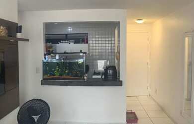 Imagem: O apartamento possui 1 Dormitório, 1 Banheiro, 1 Vaga na garagem