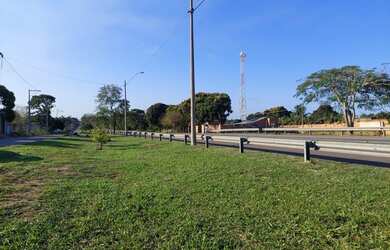 Imagem: O terreno possui 3.200m² de Área e está localizado em Parque