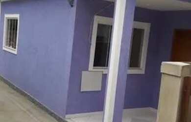 Imagem: A casa possui 2 Dormitórios, 1 Banheiro, 1 Vaga na garagem