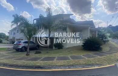 Imagem: A casa em condomínio possui 3 Dormitórios, 4 Banheiros, 4