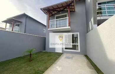 Imagem: A casa possui 3 Dormitórios, 3 Banheiros, 2 Vagas na garagem