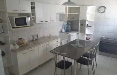 Imagem 5: Linda casa no Medici 1. Varanda, 150m² de Área, 2 Vagas na garageme4...