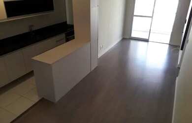 Imagem: O apartamento possui 2 Dormitórios, 2 Banheiros, 2 Vagas na