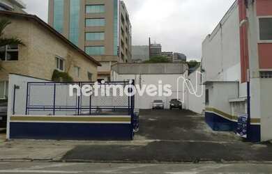 Imagem: O terreno possui 330m² de Área e está localizado em Bairro