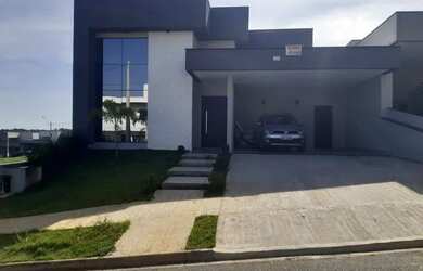 Imagem: A casa em condomínio possui 3 Dormitórios, 5 Banheiros, 4