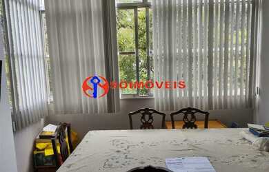 Imagem 5: Alto com vista árvores e comunidade