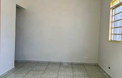 Imagem 3: CASA VENDA DINAPOLI II. 140m² de Área, 4 Vagas na garageme3 Dormitórios