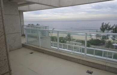 Imagem: O apartamento na cobertura possui 4 Dormitórios, 5 Banheiros