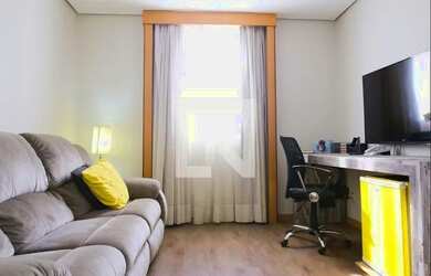 Imagem: O apartamento possui 1 Dormitório, 1 Banheiro, 1 Vaga na garagem