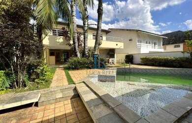 Imagem: A casa em condomínio possui 3 Dormitórios, 5 Banheiros, 4