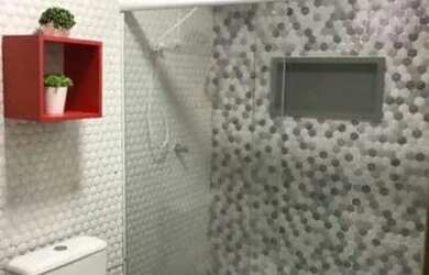 Imagem: A casa possui 5 Dormitórios, 4 Vagas na garagem e está localizado