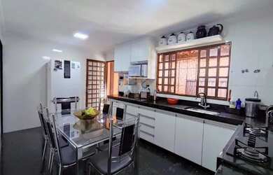 Imagem 7: Casa 03 quartos suíte 02 vagas a venda no Bairro Tirol Barreiro