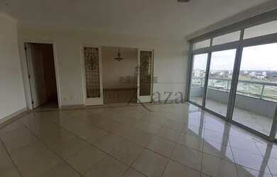 Imagem: O apartamento na cobertura possui 4 Dormitórios, 5 Banheiros