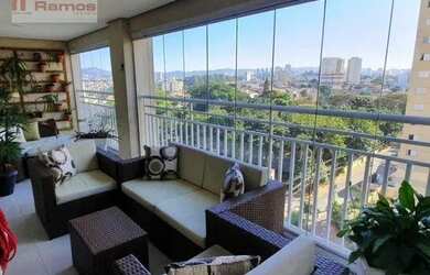 Imagem: O apartamento possui 4 Dormitórios, 2 Banheiros, 2 Vagas na