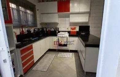 Imagem: A casa possui 2 Dormitórios, 2 Banheiros, 3 Vagas na garagem