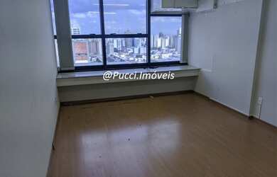 Imagem: O depósito possui 28m² de Área e está localizado em Centro