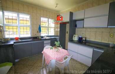 Imagem 5: Casa 4 Qts sendo 1 suíte, piscina Prox DB Pq10, em frente ao Jd Bougainville