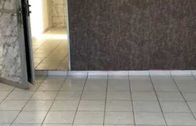 Imagem: A kitnet possui 1 Dormitório, 1 Banheiro, 35m² de Área e