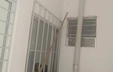 Imagem 2: ALUGUEL. 1 Banheiroe1 Dormitório