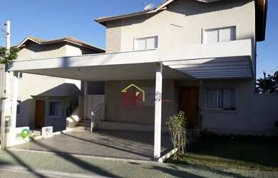 Imagem: A casa em condomínio possui 4 Dormitórios, 3 Banheiros, 3